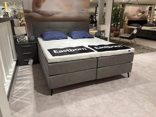 Boxspring Stud (180x210)