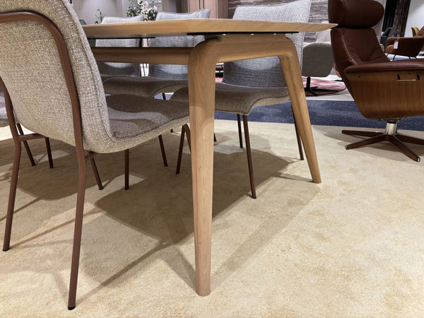 Eettafel Pitcher
