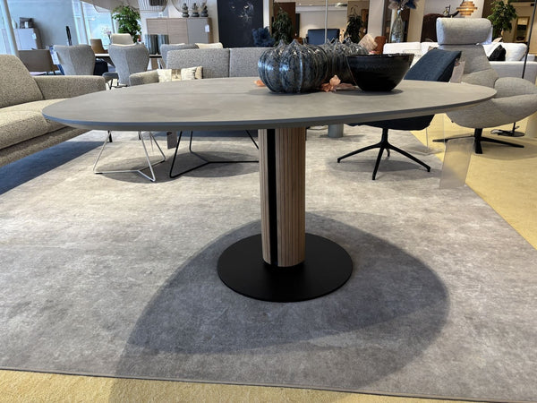 Eettafel Steely