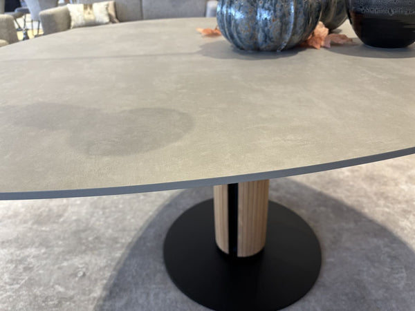Eettafel Steely