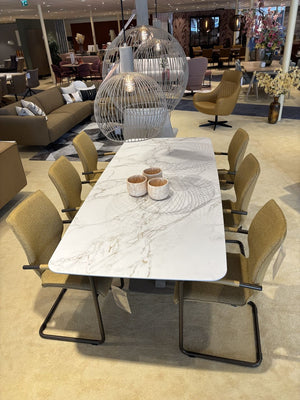 Eettafel Oxxio
